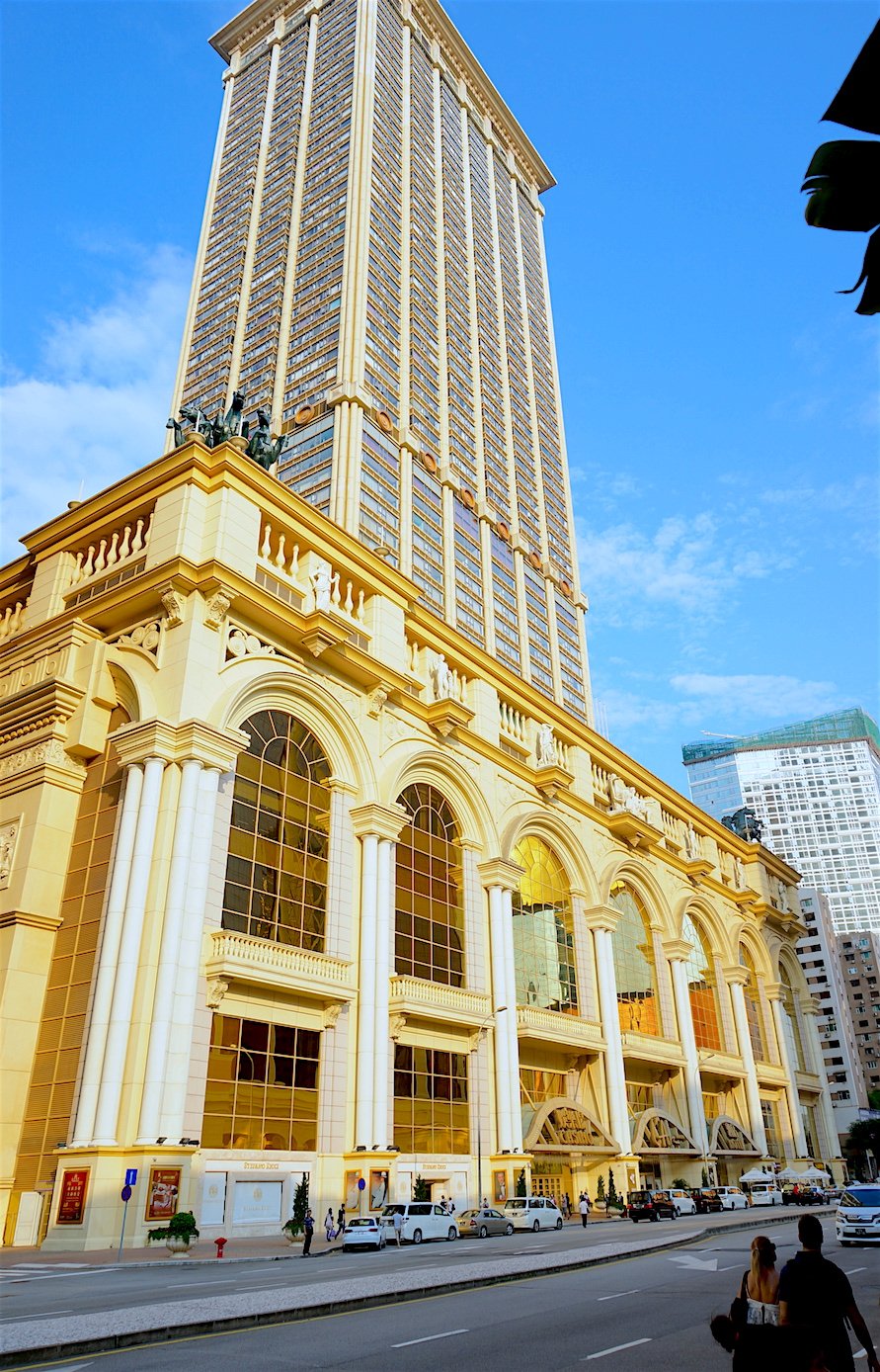 L'Arc Macau
