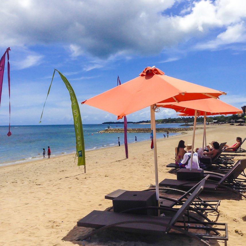 Tanjung Benoa beach chairs