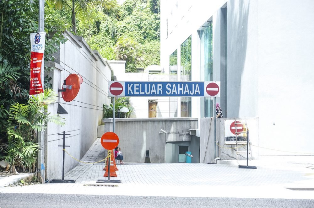 KL Street Parking Sign