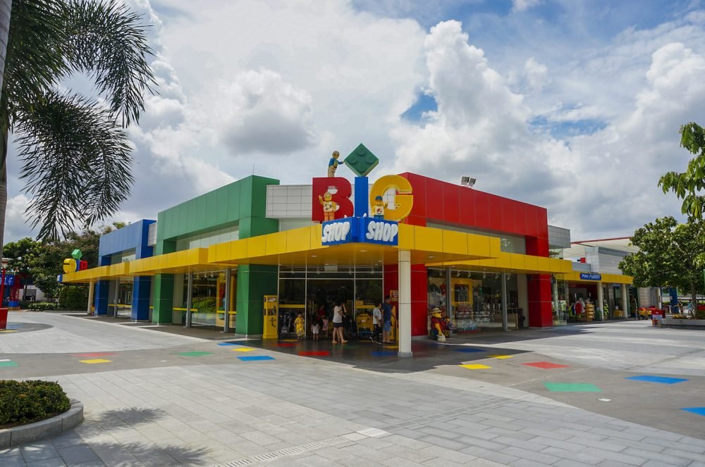 Lego store