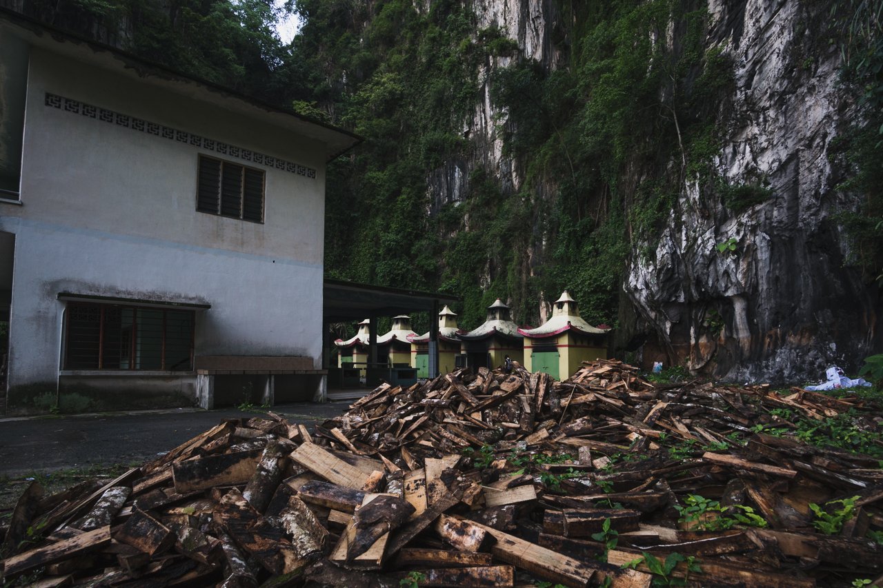 Sam Poh Tong Cremation Facility